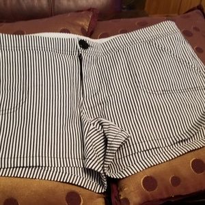 Colorswatch - Shorts